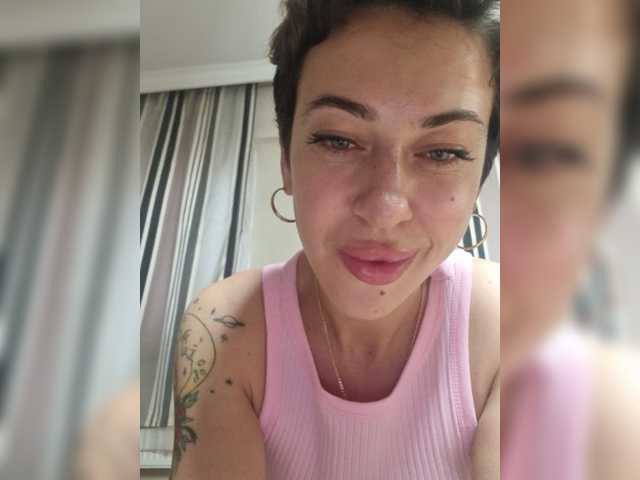 Yayın ekran görüntüleri MelisDark