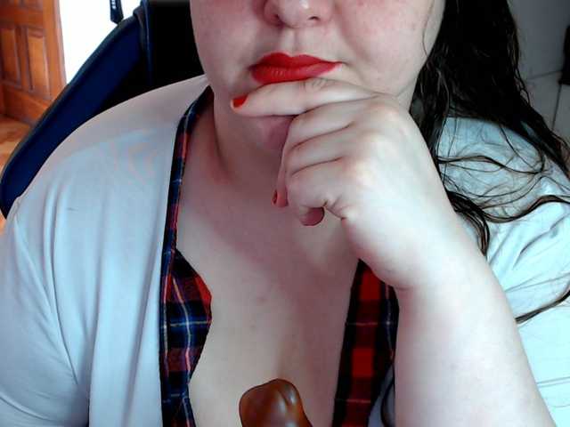 Fotoğraflar Kimberly_BBW IS MY HAPPY BRITDAY MAKE ME VIBRATE WITH TOKENS I WANT TO RUN