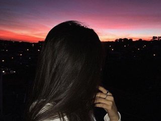 Erotik görüntülü sohbet MelissaFunny