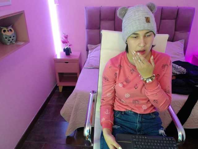 Fotoğraflar melody-al welcome to my room, would you help me achieve my goal to show cum : 3000