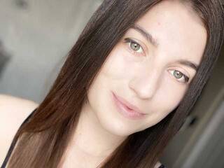 Erotik görüntülü sohbet Meredit4a