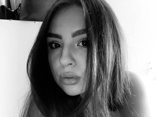 Erotik görüntülü sohbet MeriLove