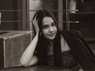 Erotik görüntülü sohbet _Sweetie_