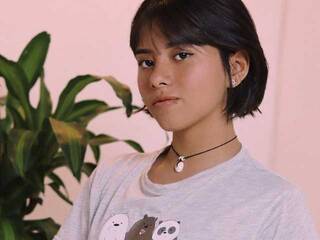 Erotik görüntülü sohbet Miaavm