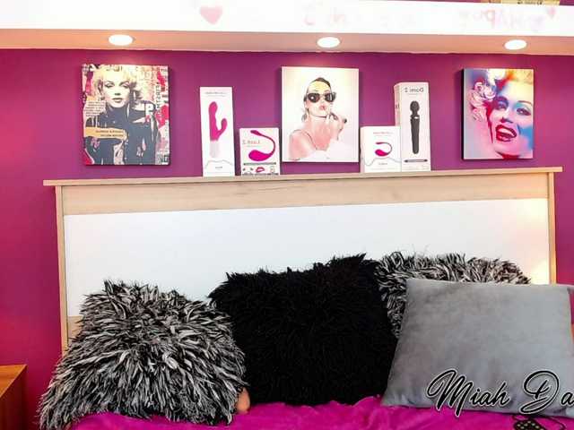 Yayın ekran görüntüleri MiahDanniels