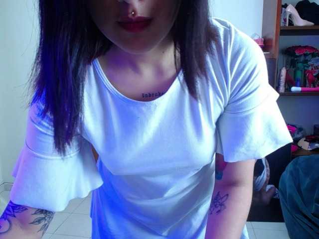 Fotoğraflar MissMia hey naked and oys in pvt! send me tips and make me happy