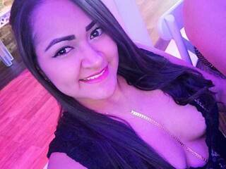 Erotik görüntülü sohbet MiaRandy