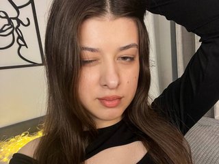 Erotik görüntülü sohbet MiaShandry