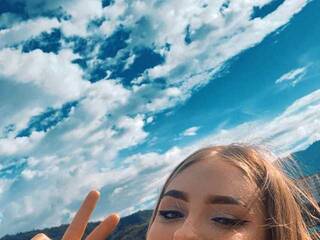 Erotik görüntülü sohbet MicaelaSmith