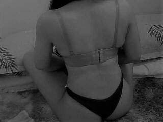 Erotik görüntülü sohbet MichieMich