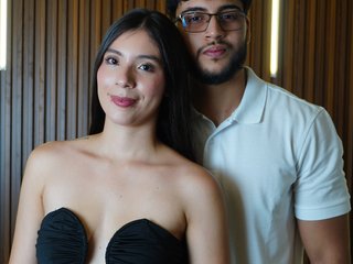 Erotik görüntülü sohbet MikeandLucy
