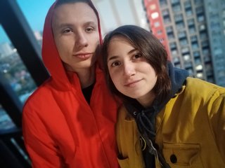 Erotik görüntülü sohbet MikeMaria