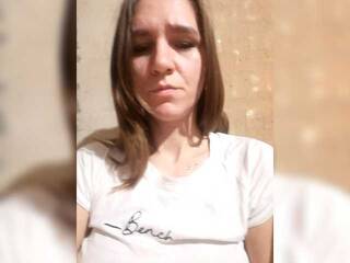 Erotik görüntülü sohbet Mila-1