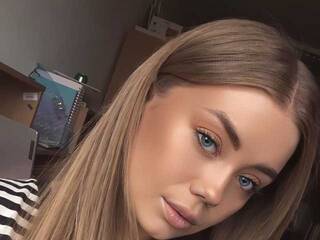 Erotik görüntülü sohbet MilaFantasy