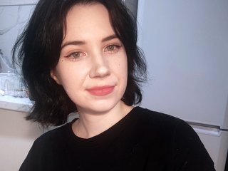 Erotik görüntülü sohbet Milasha