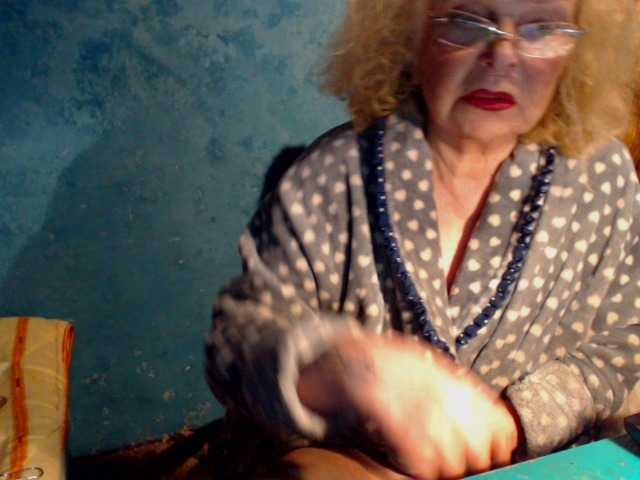 Fotoğraflar milo4ka77 boys,60+ old, i will help you cum!!!latex, gloves, fur coats ........ , chek me out ! camera 40 tocins....friends 7 tocins, private : nude mastrubate,see *****0 tok