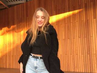 Erotik görüntülü sohbet MintaRadom