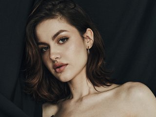 Erotik görüntülü sohbet MiraBelle