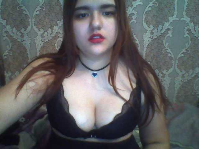 Fotoğraflar MirandaWilss Hey guys!:) Goal- #Dance #hot #pvt #c2c #fetish #feet #roleplay Tip to add at friendlist and for requests!