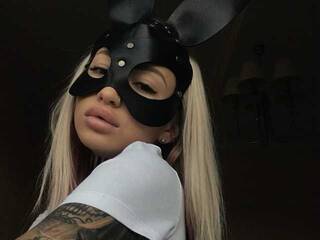 Erotik görüntülü sohbet mismuz