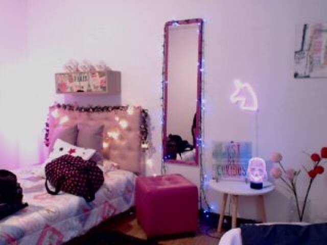 Yayın ekran görüntüleri Miss-Bonnie