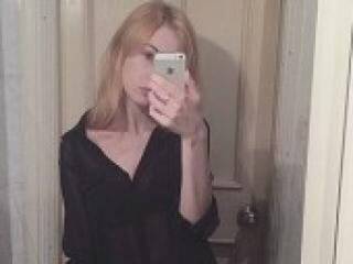 Erotik görüntülü sohbet missandei