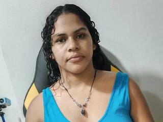 Erotik görüntülü sohbet misscandydirty