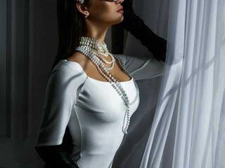 Erotik görüntülü sohbet MissFox