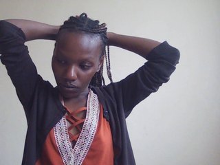 Erotik görüntülü sohbet MlleKali