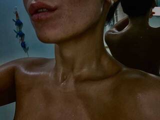 Erotik görüntülü sohbet MODELMALI