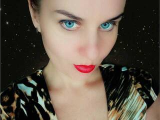 Erotik görüntülü sohbet Modelnotka