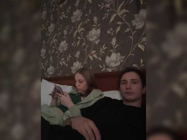 Yayın ekran görüntüleri Molly-and-Tommy