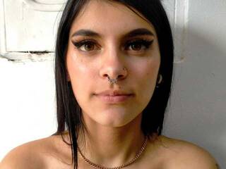 Erotik görüntülü sohbet Molly-Khalifa