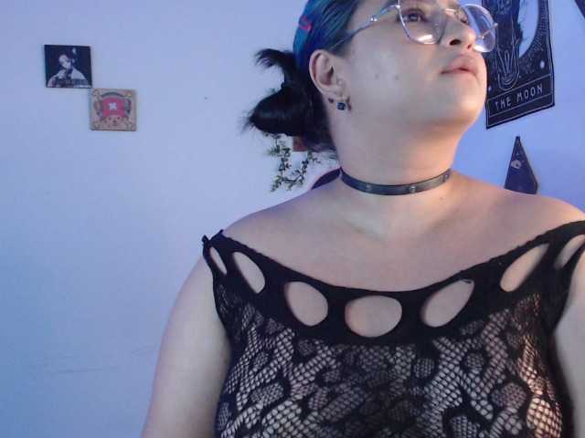 Fotoğraflar molly-shake Say hi to Raven, I will make all your darkest fantasies come true #Squirt #fuckmachine #chubby #18 #squirt #bigass #cosplay