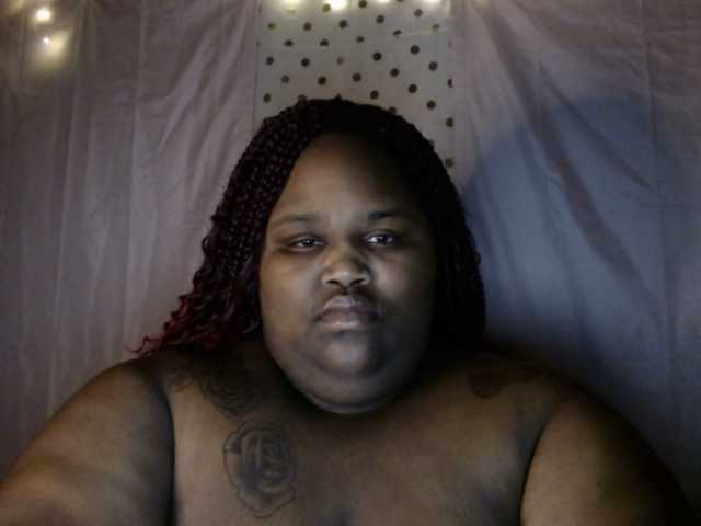 Yayın ekran görüntüleri Molushyy