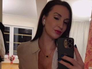 Erotik görüntülü sohbet Mommy-Jane