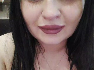 Erotik görüntülü sohbet SilverCrystal