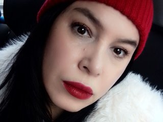 Erotik görüntülü sohbet MonicaMiaa