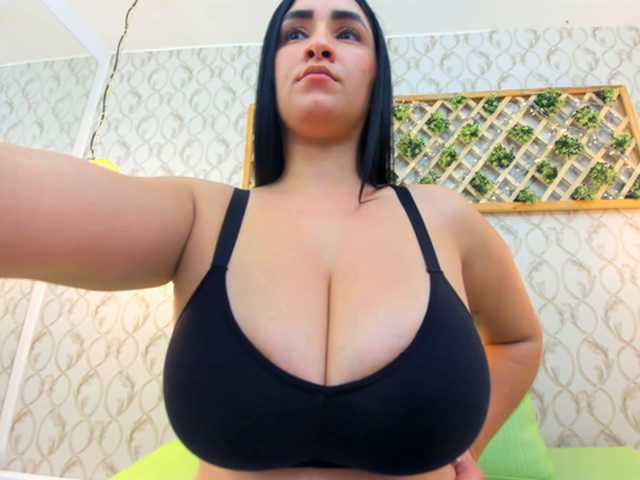 Fotoğraflar MonicaQ Hello Guys, Today I Just Wanna Feel Free to do Whatever Your Wishes are and of Course Become Them True/ Pvt/Pm is Open, Make me Cum at GOAL