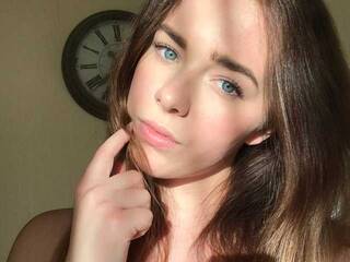 Erotik görüntülü sohbet moon-shards