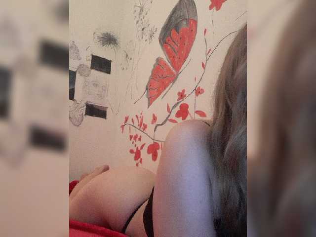 Yayın ekran görüntüleri moongirl