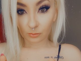 Erotik görüntülü sohbet Mila_Monroe