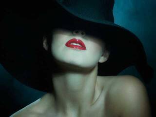 Erotik görüntülü sohbet Mur321