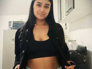 Erotik görüntülü sohbet nahomi-evans