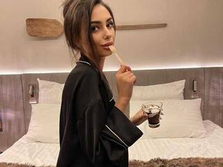 Erotik görüntülü sohbet NancyDark