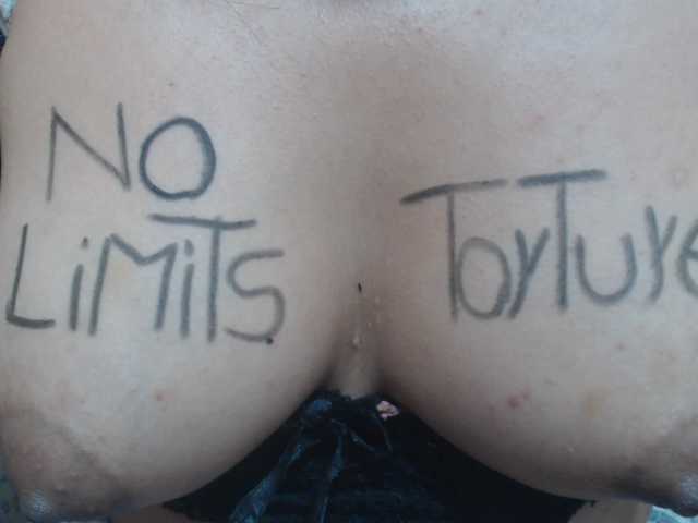 Fotoğraflar Nantix1 #squirt #cum #torture #deep Throat #double penetration #smoking #fetish #latina