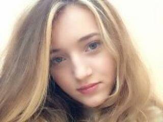 Erotik görüntülü sohbet naomiteaser