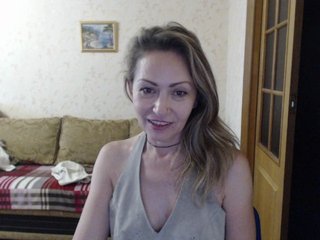 Fotoğraflar VideoLady lovense enabled. see power modes in chat. ORGASM at goal or 100 in one tip . 137 till orgasm.