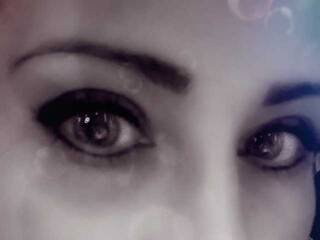 Erotik görüntülü sohbet Natali999-1