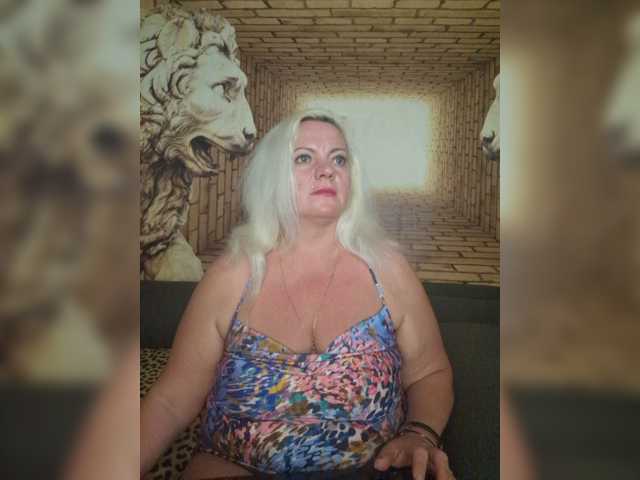 Fotoğraflar Natalli888 #bbw #curvy #domi #didlo #squirt #cum Hello! Domi from 11 token. I like Ultra Hot, I'm natural ,11416977101300500999. All complemented by Tip Menu.PM 50 token and private active